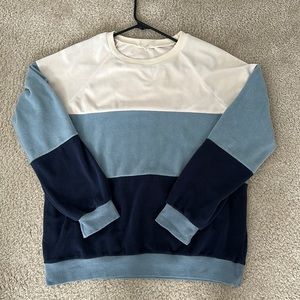 Women’s sweatshirt